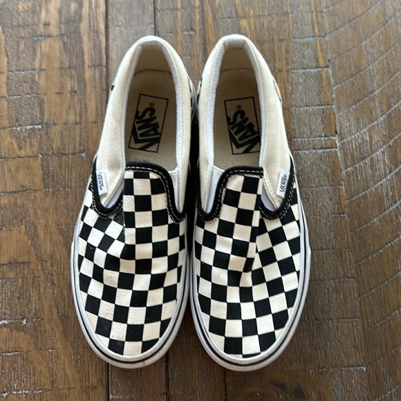 Checkered Van sneakers women’s size 6 - Picture 1 of 4